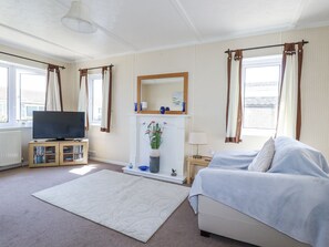 3 bedrooms, individually decorated, individually furnished, free WiFi