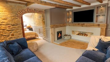 Cottage | Living area