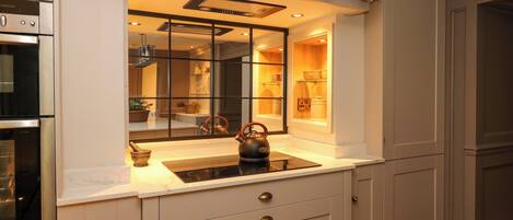 Stuga | Eget kök | Diskmaskin och grytor/köksredskap