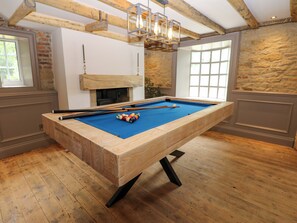 Games room - White House (Durham)