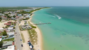 Beach nearby, sun-loungers, beach towels