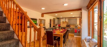 Squirrel Barn - Family Getaway | Pass the Keys