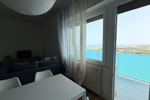 Interior - P073 – Porto Recanati, Panoramic Three-Room Apartment with Sea View (Porto Recanati)