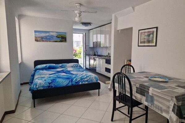 1 間睡房、熨斗/熨衫板、Wi-Fi、床單