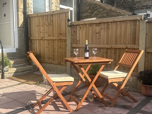 Cottage | Outdoor dining