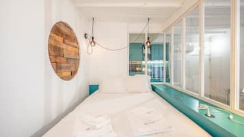 1 bedroom, Internet, bed sheets