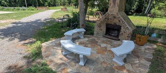 Rustic Pines Ranch Cozy Camper