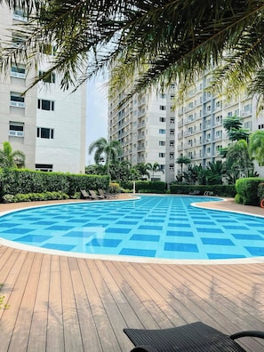 Pool - Paradise Staycation At South! (Las Pinas)