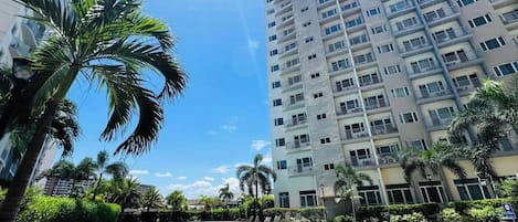 Condo, 1 Bedroom | Pool | Outdoor pool