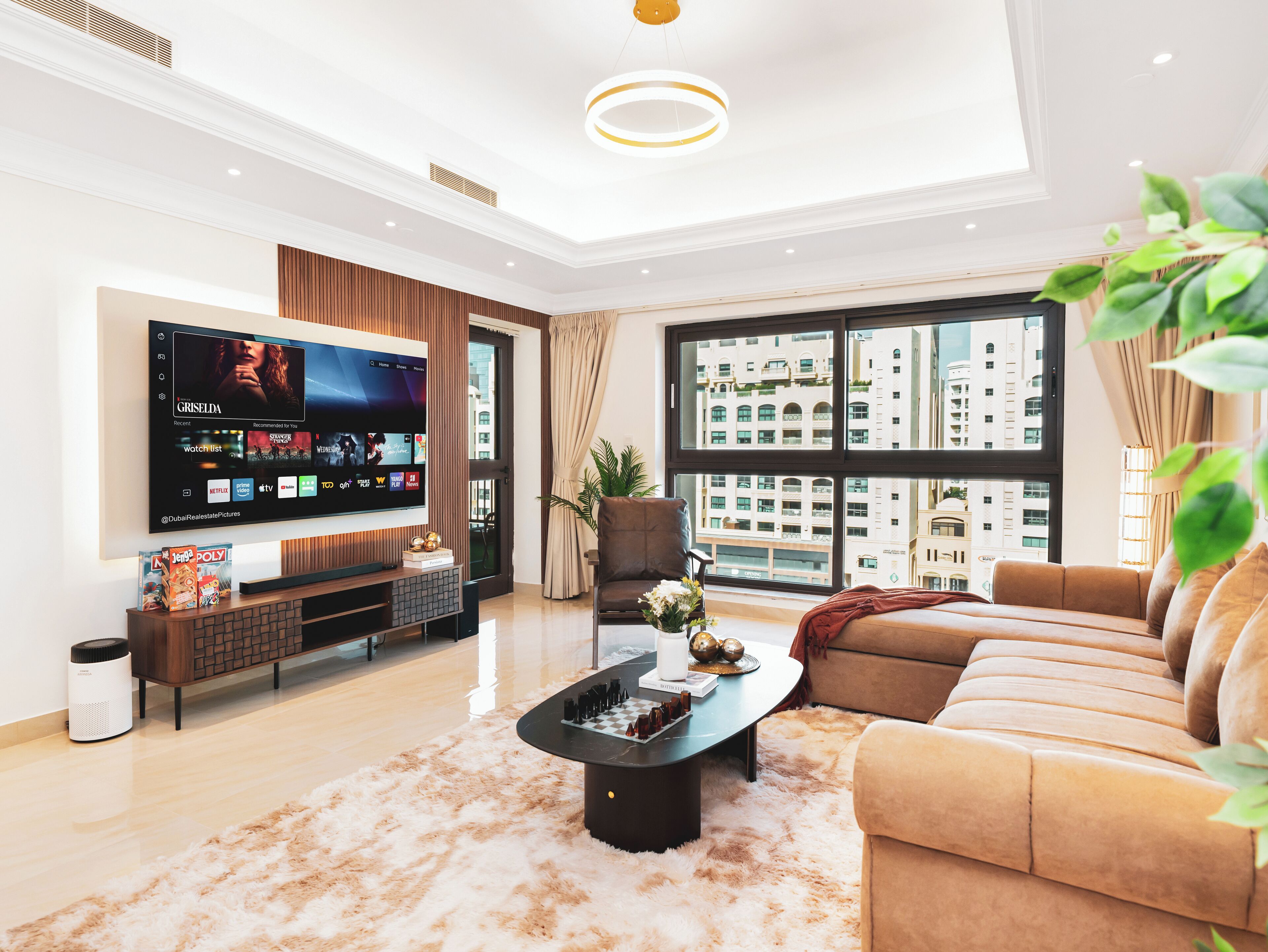 Luxury Apartment, 1 Bedroom, City View, Beachside | In-room safe, blackout drapes, iron/ironing board, free WiFi