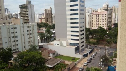 Flatgyn La Residence