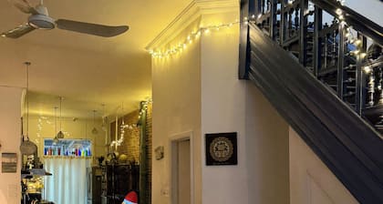 The Macaw Guesthouse