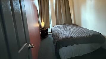 Classic Room, City View - 4 | Hochwertige Bettwaren, Select-Comfort-Betten, Verdunkelungsvorhänge