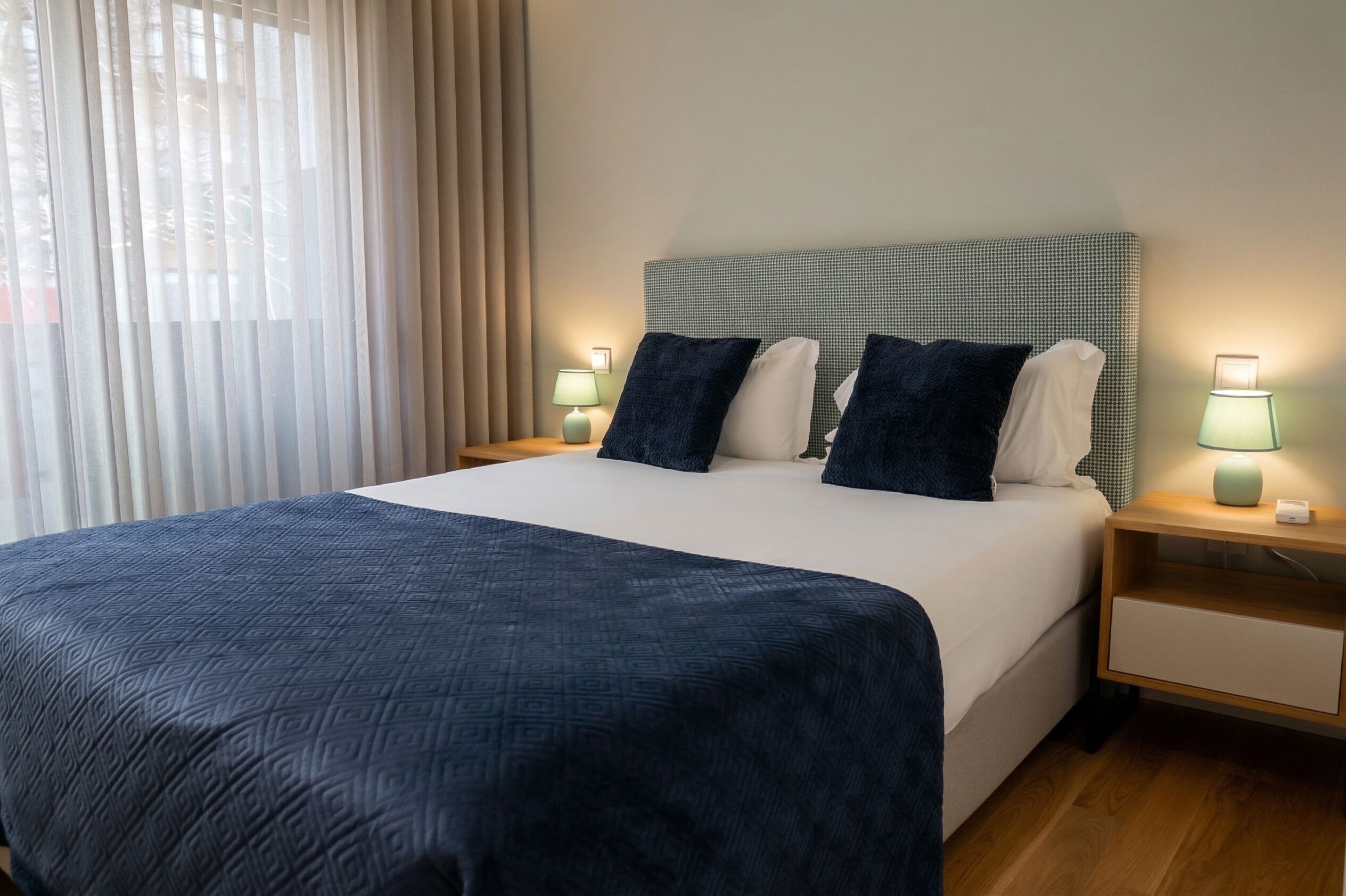 Comfort Apartment, 2 Bedrooms, City View | Laptop workspace, soundproofing, iron/ironing board, free WiFi