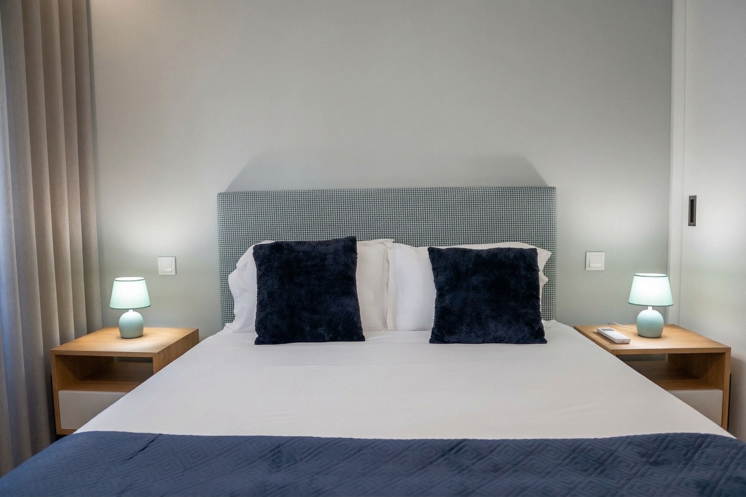 Comfort Apartment, 2 Bedrooms, City View | Laptop workspace, soundproofing, iron/ironing board, free WiFi