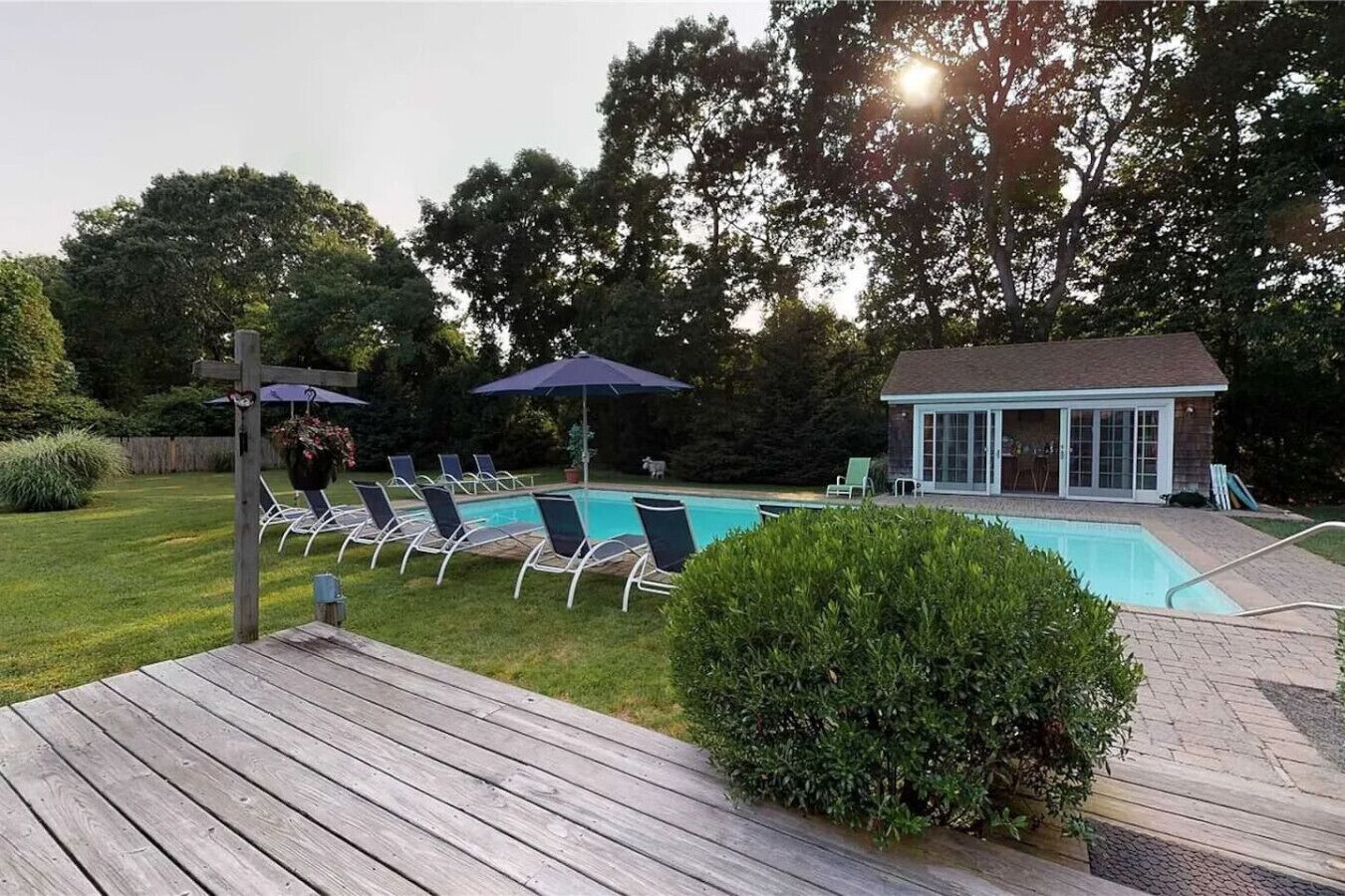 Cozy 1 bedroom pool house