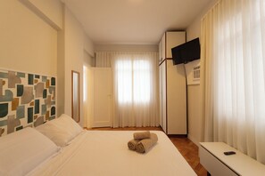 Free WiFi, bed sheets - SUH Copacabana 111 Plus Apartment (Rio de Janeiro)