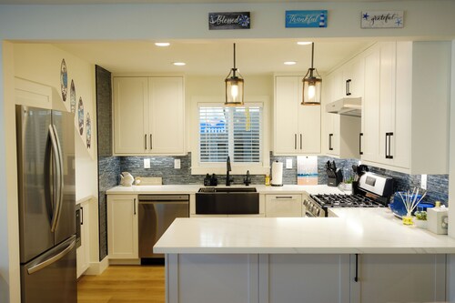 Stylish 3-Bedroom Retreat - Steps from Sand and Harbor