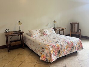 3 bedrooms, free WiFi, bed sheets, wheelchair access