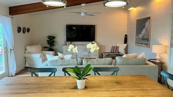 TV connectée, baby-foot, table de tennis de table