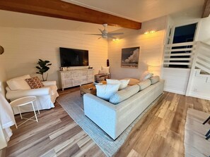 Smart TV, futbolito y tenis de mesa 