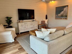 Smart TV, table football, ping pong