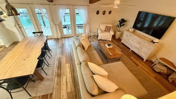 Smart TV, foosball, table tennis