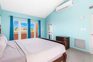 3 habitaciones, escritorio, tabla de planchar con plancha y wifi gratis 