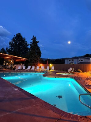 Seasonal outdoor pool