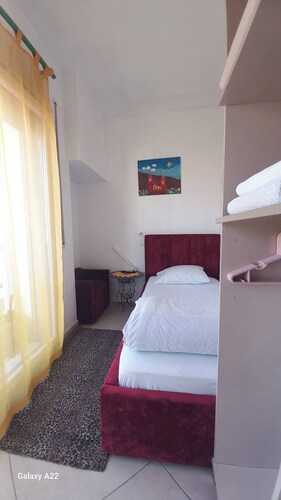 Room-1 Single Room With Balcony and City