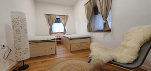 2 bedrooms, WiFi, bed sheets