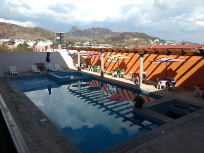 Hotel Hacienda Morales