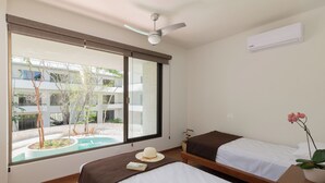 奢華公寓客房, 2 間臥室, 泳池景觀 | 客房景觀