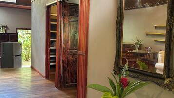 Cabin, Garden View | Living area