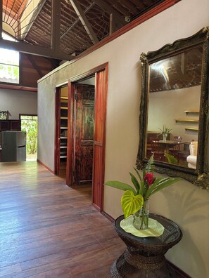 Ferienhütte, Gartenblick | Wohnbereich