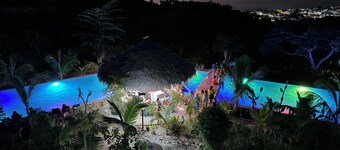 Charming boutique resort in pleasant Puerto Lopez with WiFi, fitness room, AC