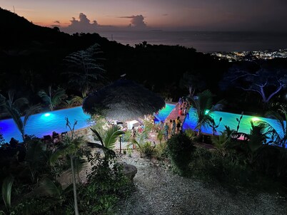 Charming boutique resort in pleasant Puerto Lopez with WiFi, fitness room, AC