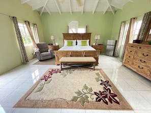 3 bedrooms, iron/ironing board, free WiFi - Labor of Love (Christiansted)