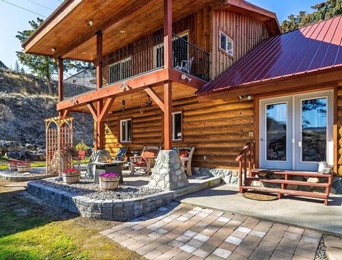 Luxury Methow River Retreat