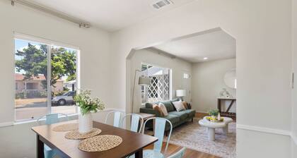 Modern Coastal Retreat – 3BR Gem in Long Beach