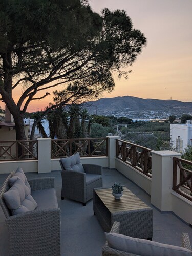 Furnished house ideal for your summer holidays, just 1.5km from Agathopes Beach!