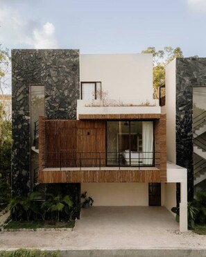 Exterior - Casa Ceh Tropical Villa - Beach Club Access (Tulum)