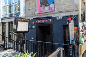 Apartment, 1 Bedroom, City View | Dining - Edinburgh City Retreat - Edinburgh City Centre 3 min Walk to Edinburgh Castle (Edinburgh)