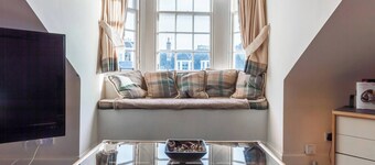 Edinburgh City Retreat - Edinburgh City Centre 3 min Walk to Edinburgh Castle