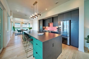 House (6 Bedrooms) | Interior - Sleeps 20 2 Modern Homes w/ Private Pool, Deck+patio 3-min Walk to the Beach (Port Aransas)