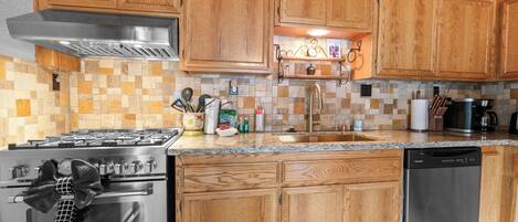 Electric kettle, toaster