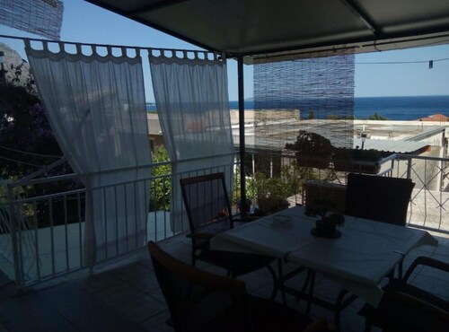 Apartments Ćubela - One Bedroom Apartment with Balcony and Sea View (Ap3)