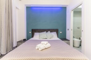 Desk, soundproofing, free WiFi - gordiani guesthouse (Rome)