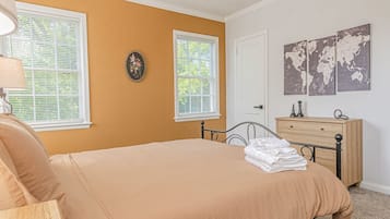 2 habitaciones, tabla de planchar con plancha y wifi gratis