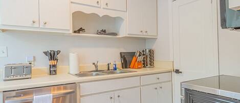 Fridge, microwave, oven, dishwasher